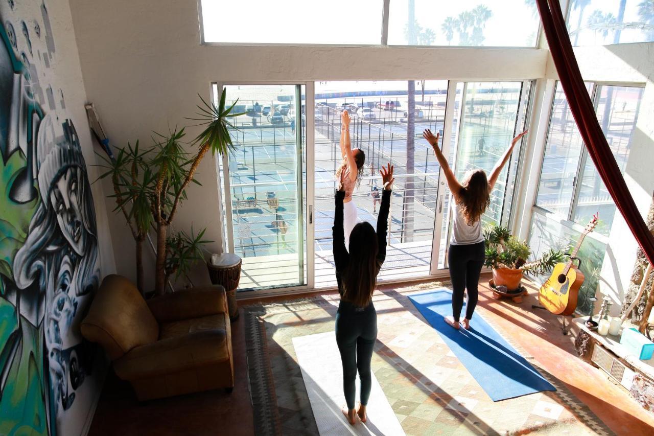 Ocean Front Vortex Female Hostel Private Rooms Free Bikes Los Angeles Exterior photo