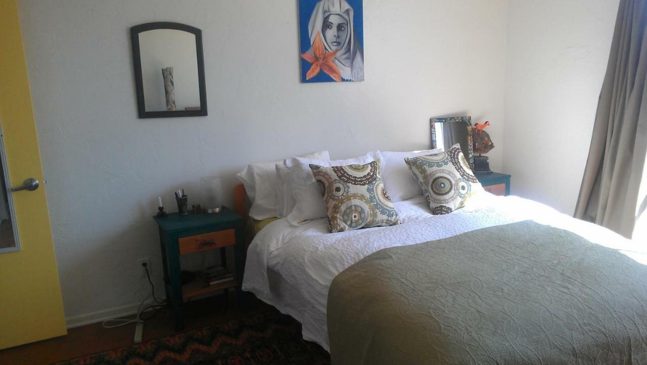 Ocean Front Vortex Female Hostel Private Rooms Free Bikes Los Angeles Exterior photo